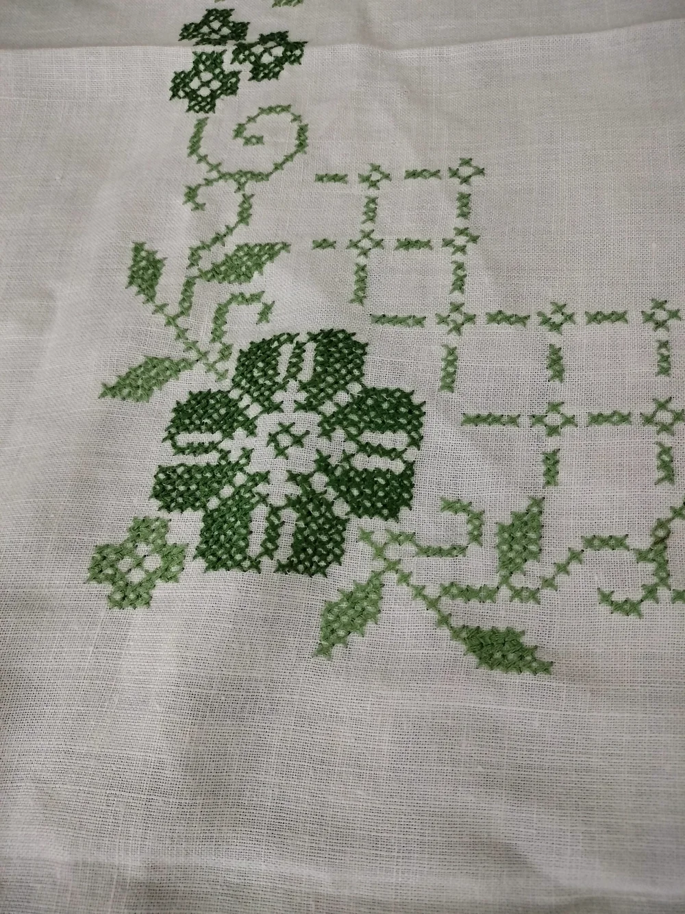 Embroidered White Tablecloth with Green Floral Cross-Stitch